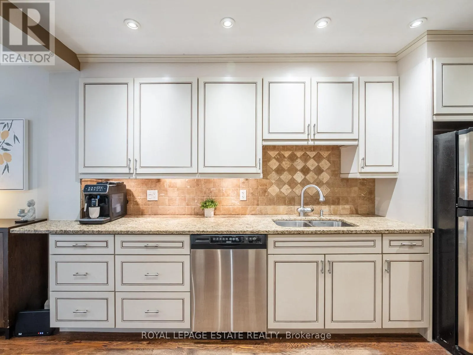 46 ST GERMAIN AVENUE