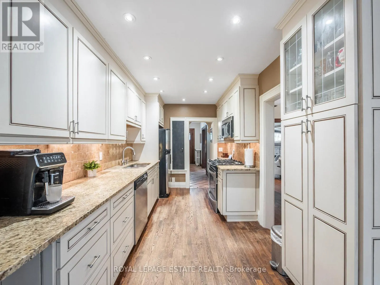 46 ST GERMAIN AVENUE