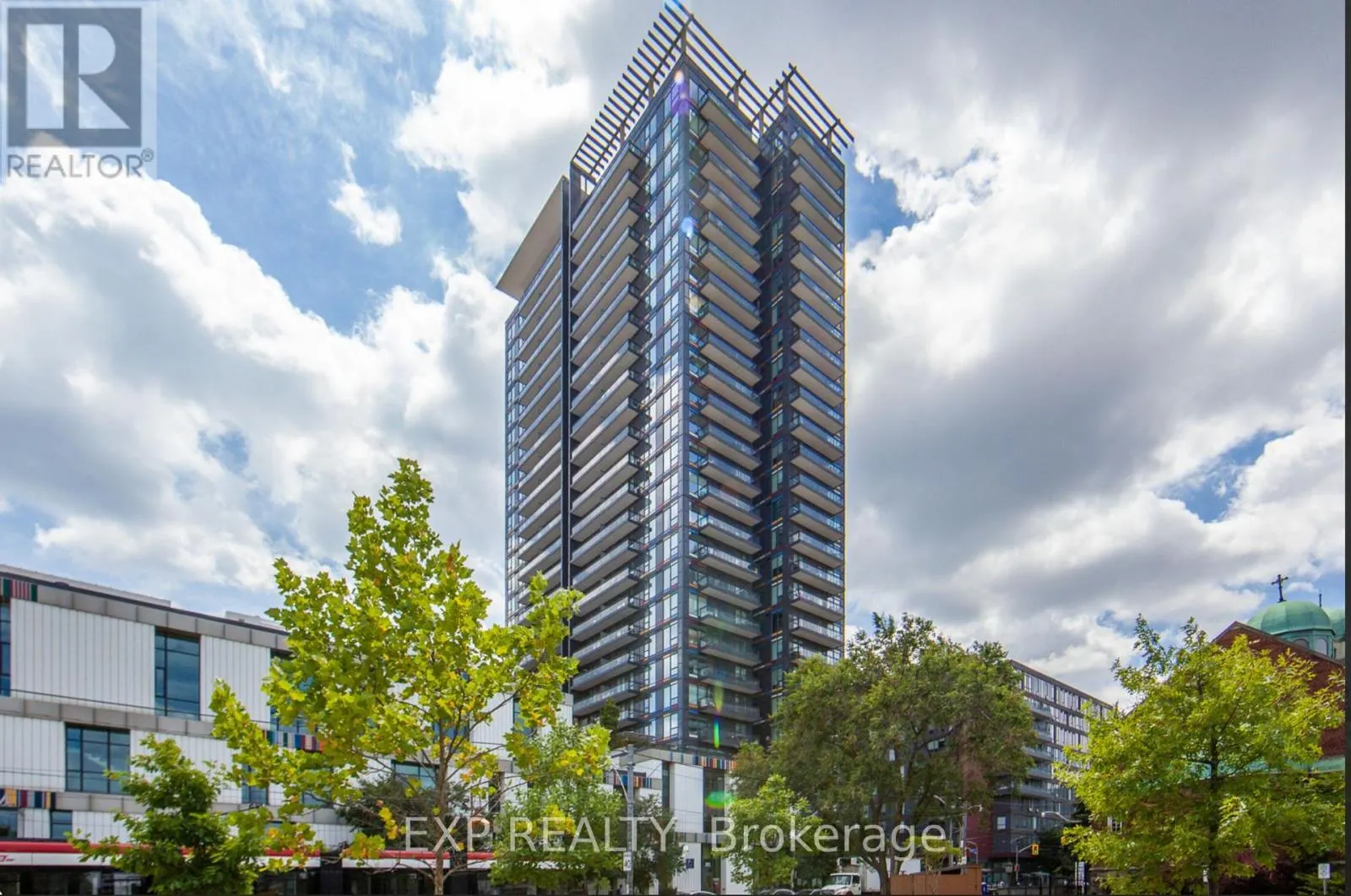 1512 - 225 SACKVILLE STREET