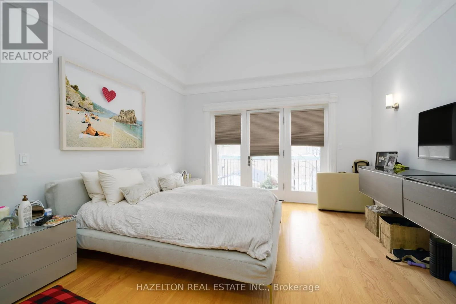 44 HAZELTON AVENUE