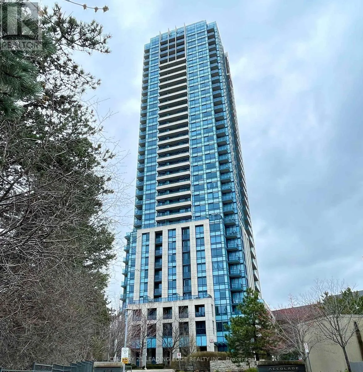 1905 - 181 WYNFORD DRIVE