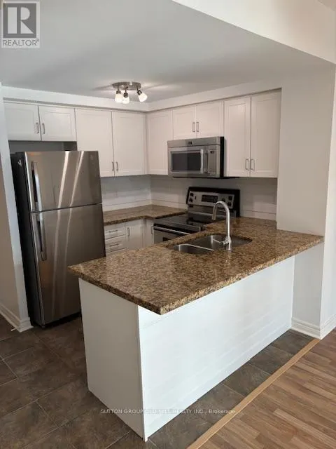 1506 - 212 EGLINTON AVENUE E