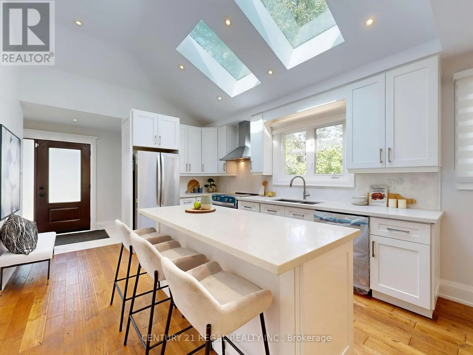 25 EVERMEDE DRIVE