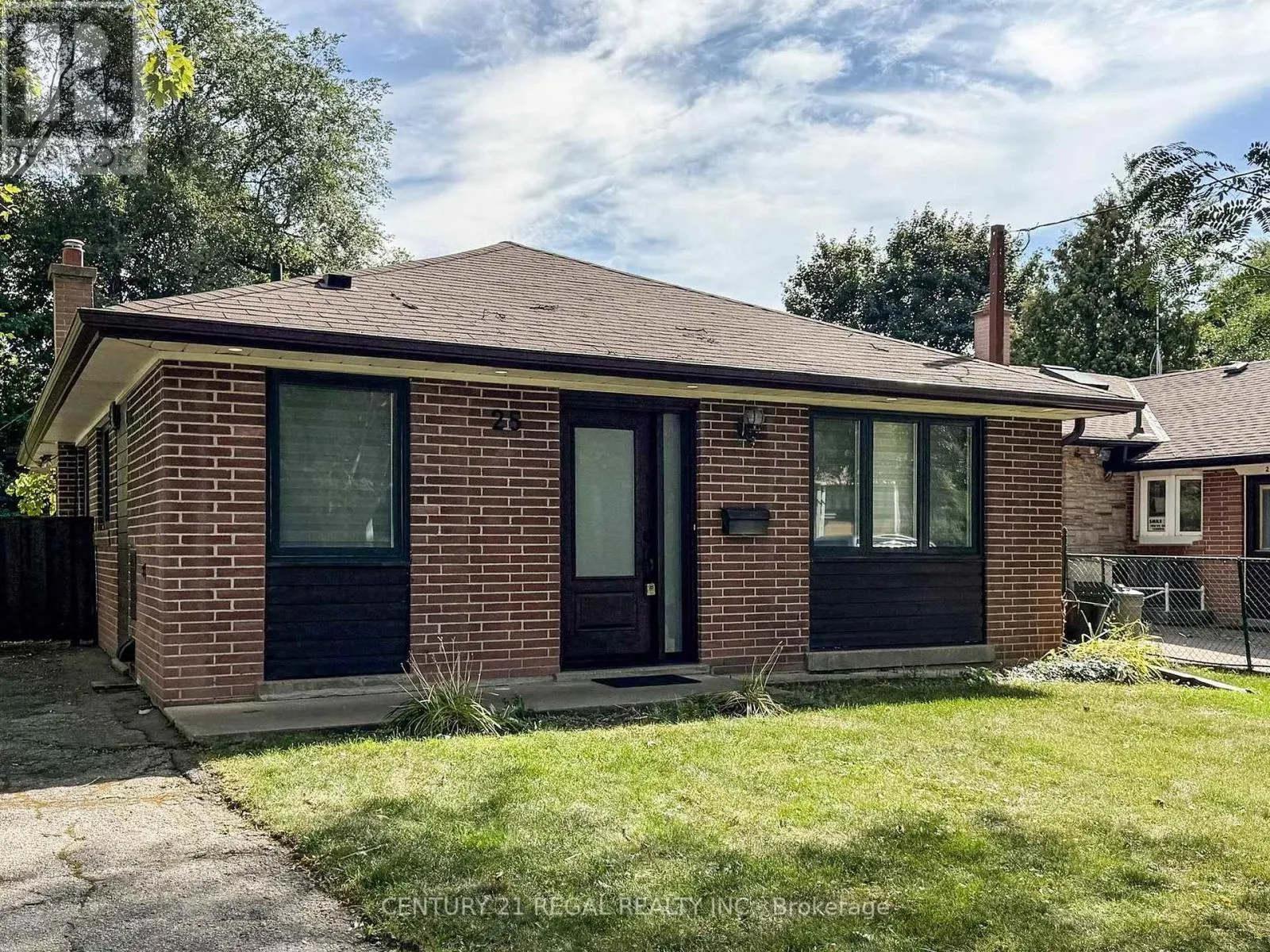 25 EVERMEDE DRIVE