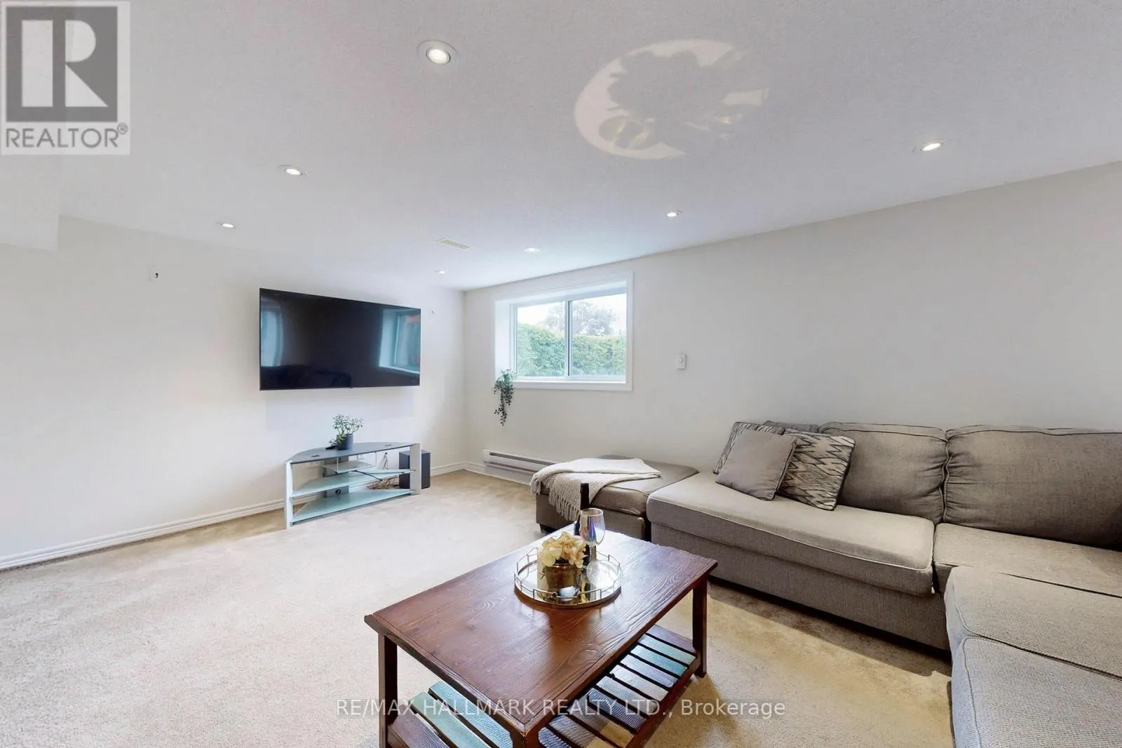 2 BUTTERFIELD DRIVE