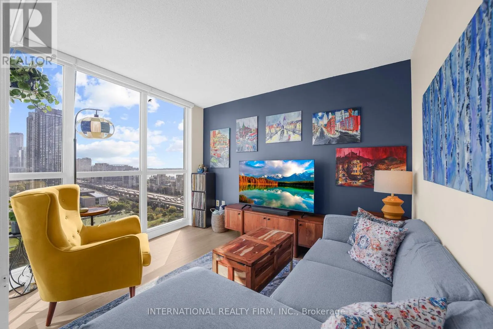 2112 - 85 QUEENS WHARF ROAD