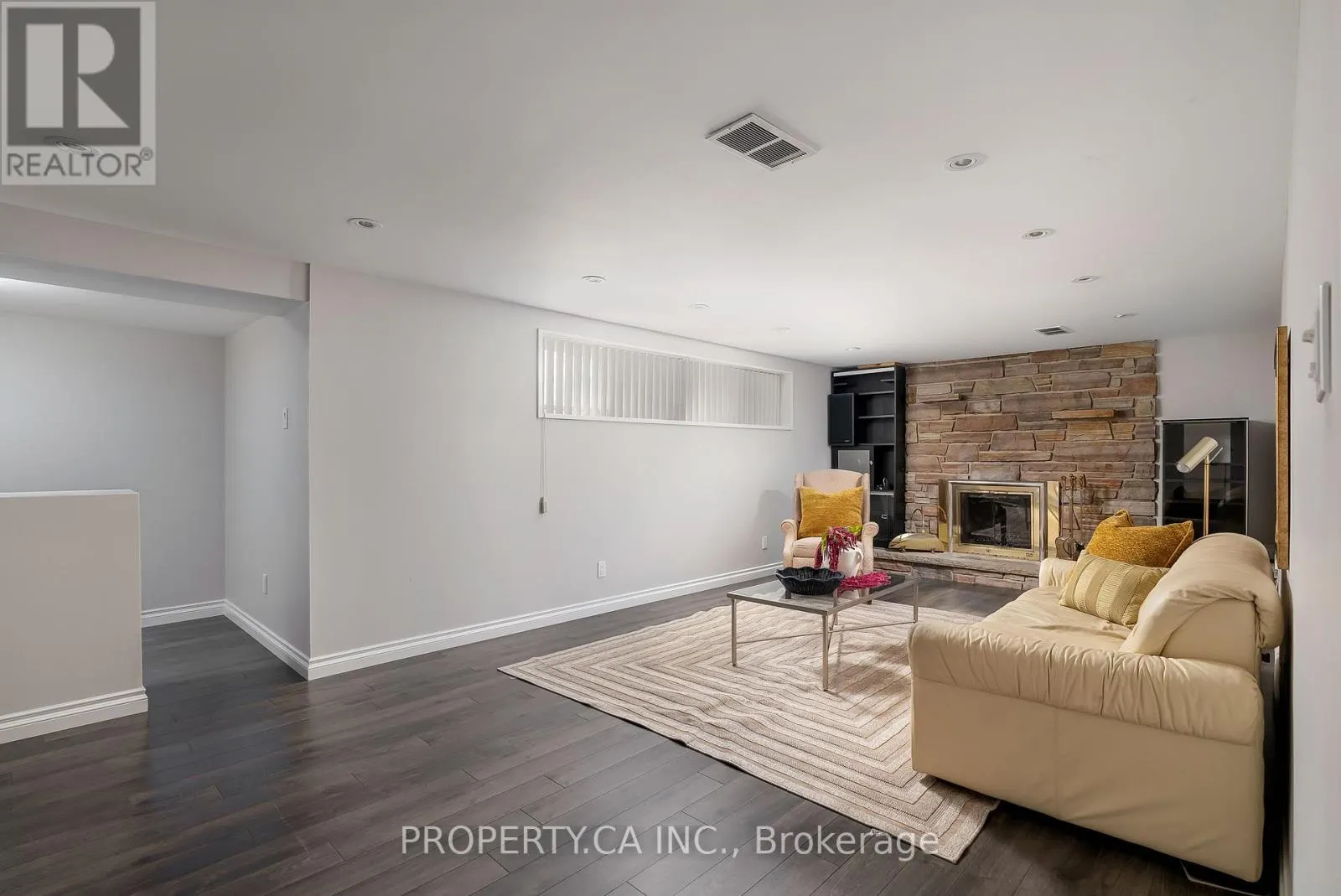 228 BETTY ANN DRIVE