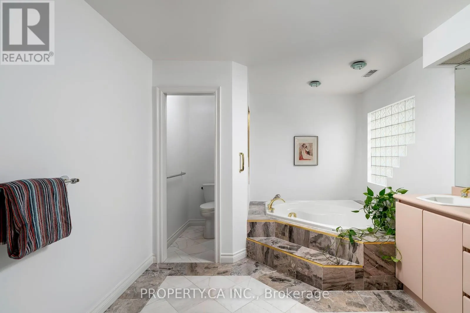 228 BETTY ANN DRIVE