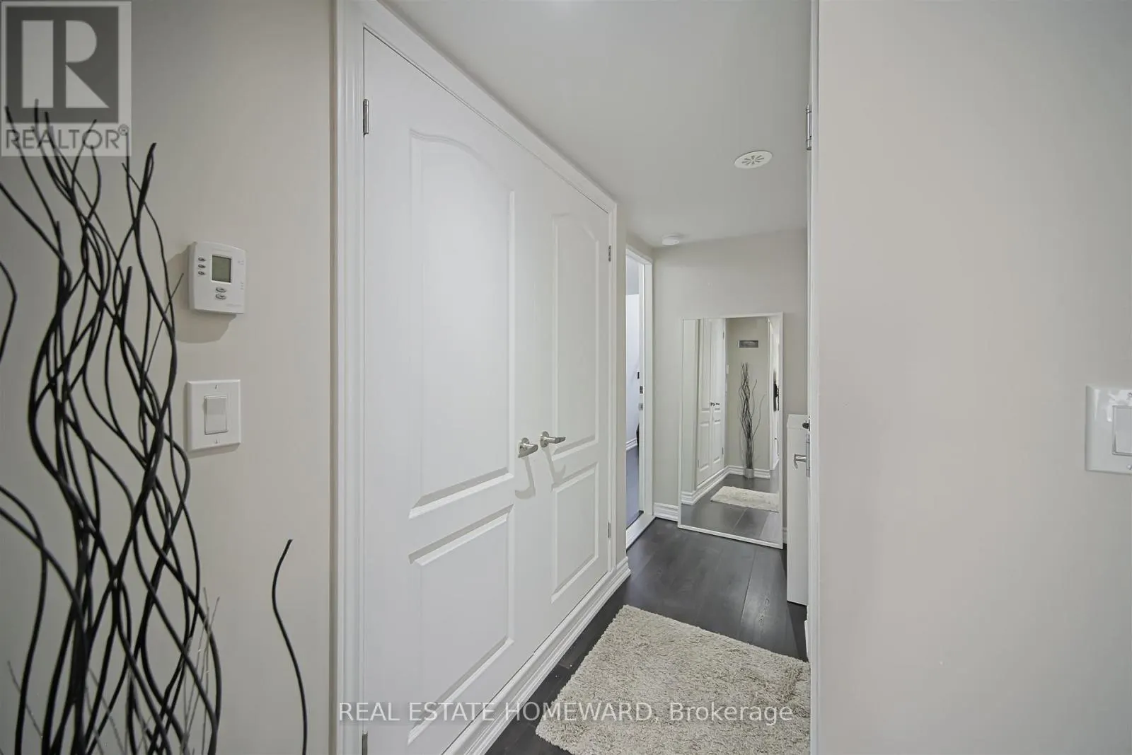 55 ANTIBES DRIVE
