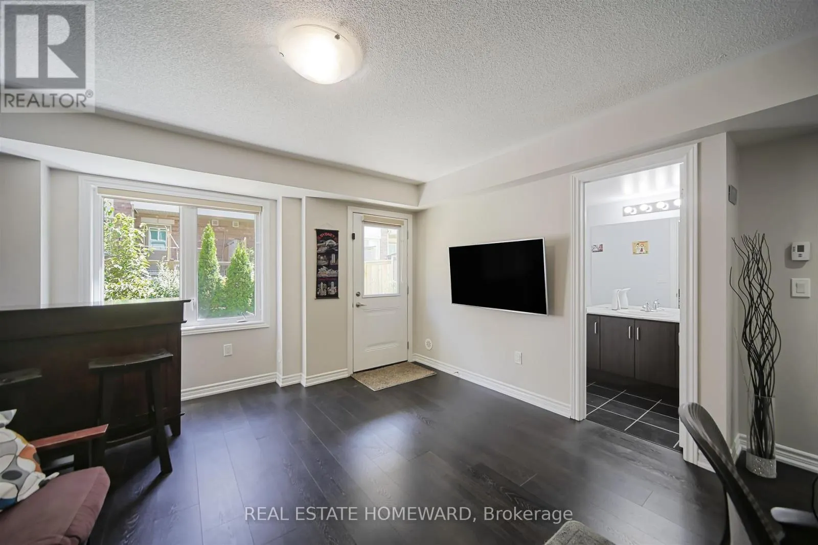 55 ANTIBES DRIVE