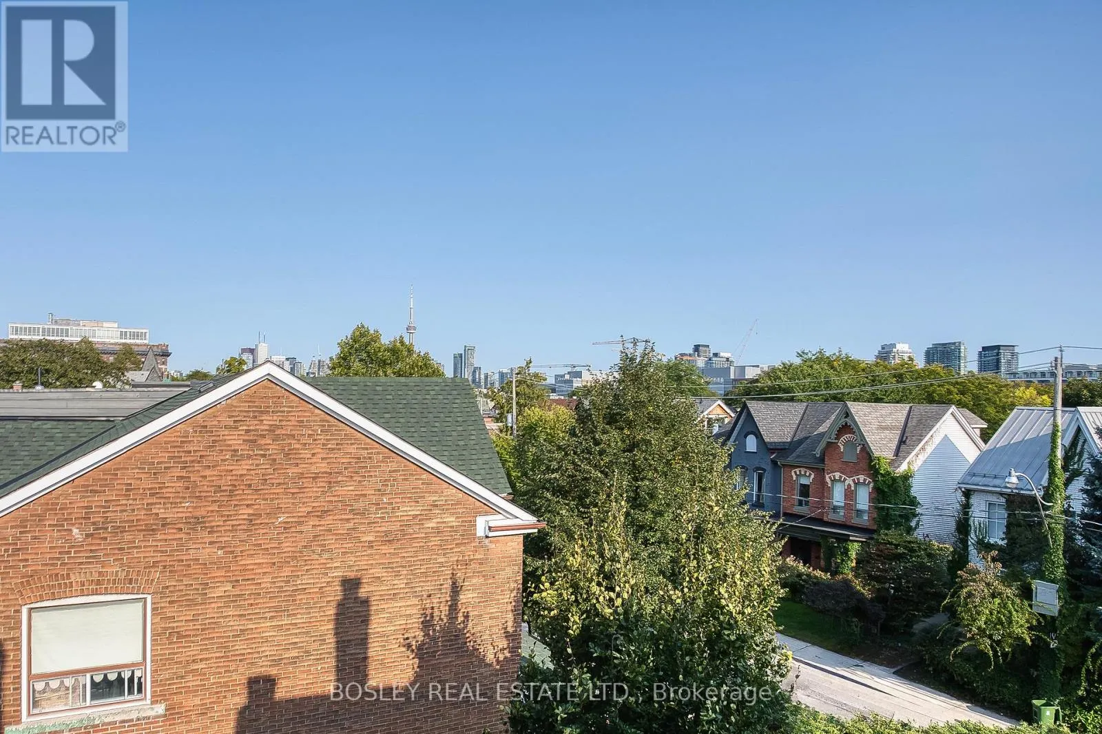 81 BEACONSFIELD AVENUE