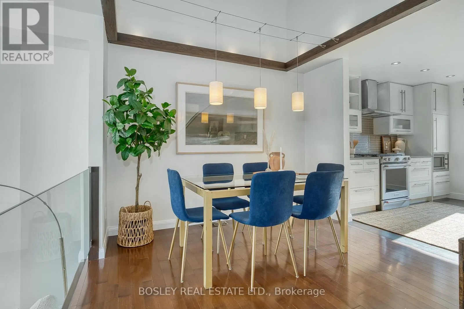 81 BEACONSFIELD AVENUE