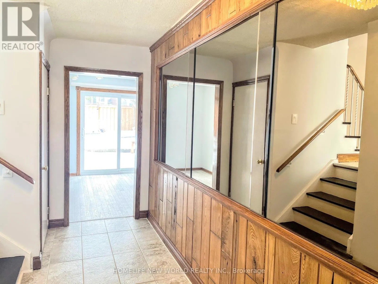 58 MARATHON CRESCENT