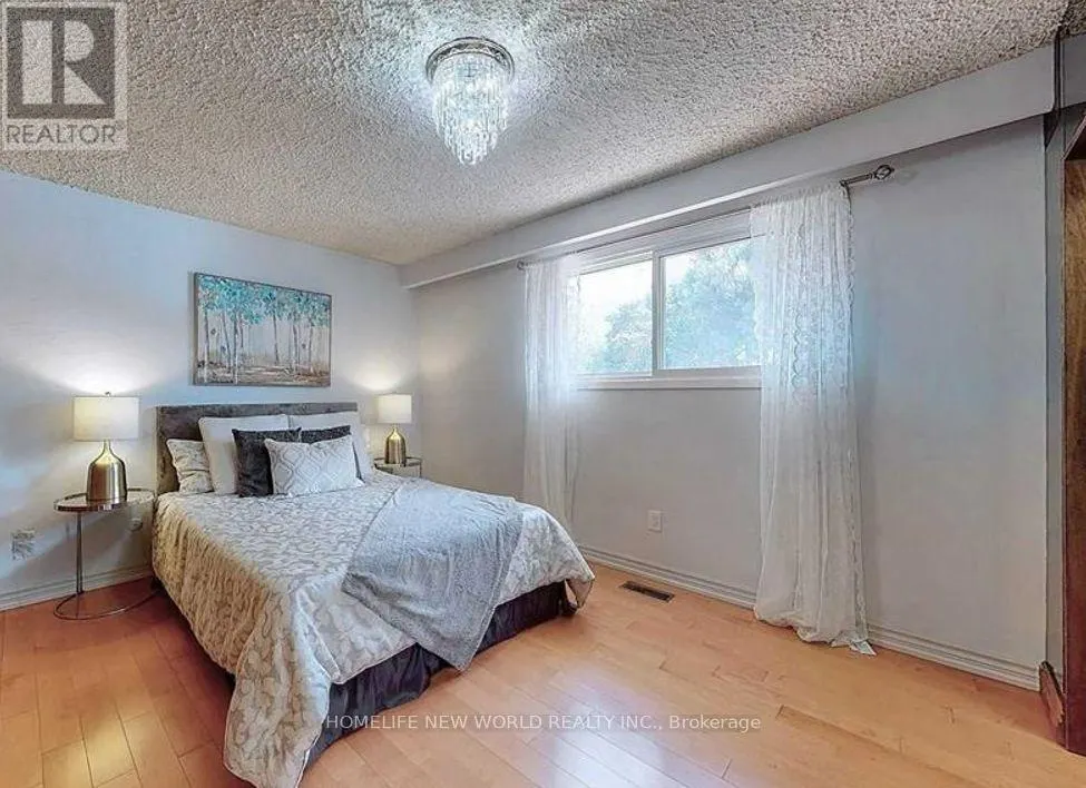 58 MARATHON CRESCENT
