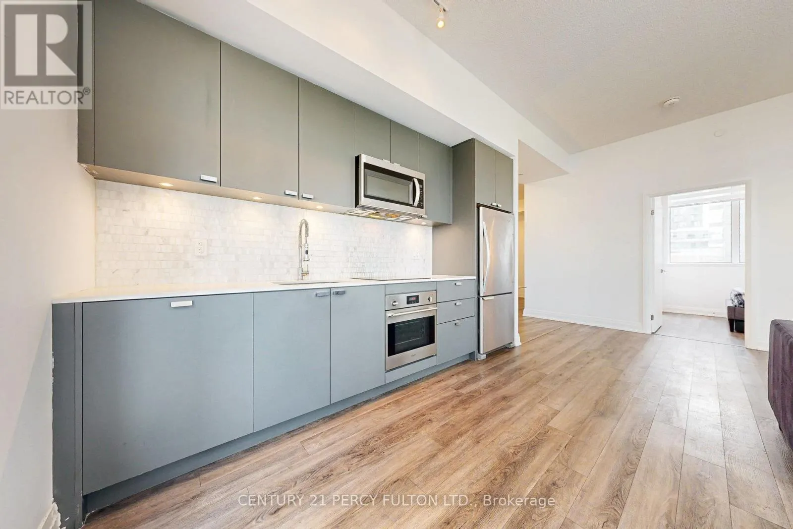 308 - 56 FOREST MANOR ROAD