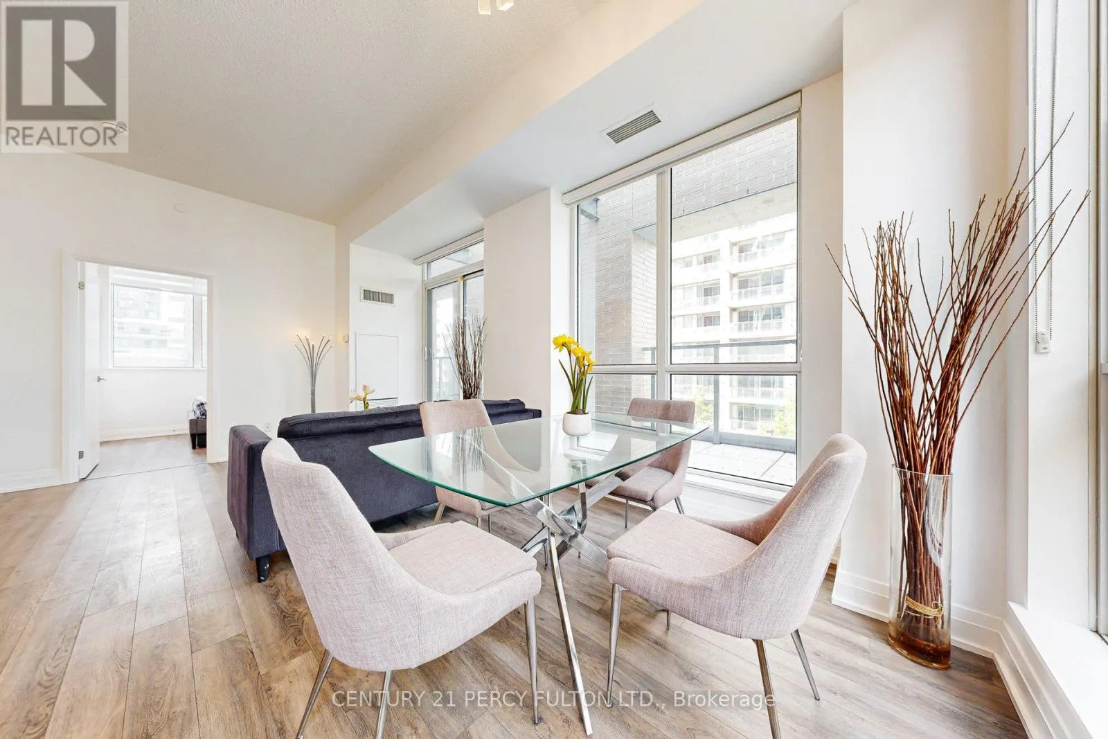 308 - 56 FOREST MANOR ROAD