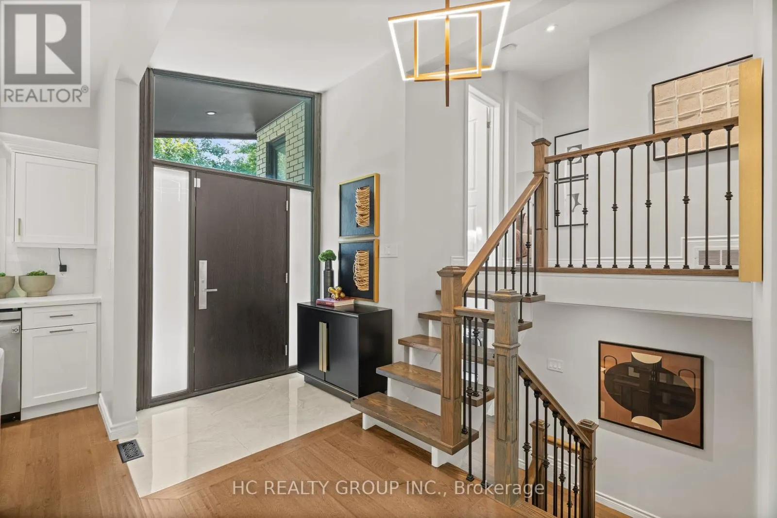 24 ADDINGTON AVENUE