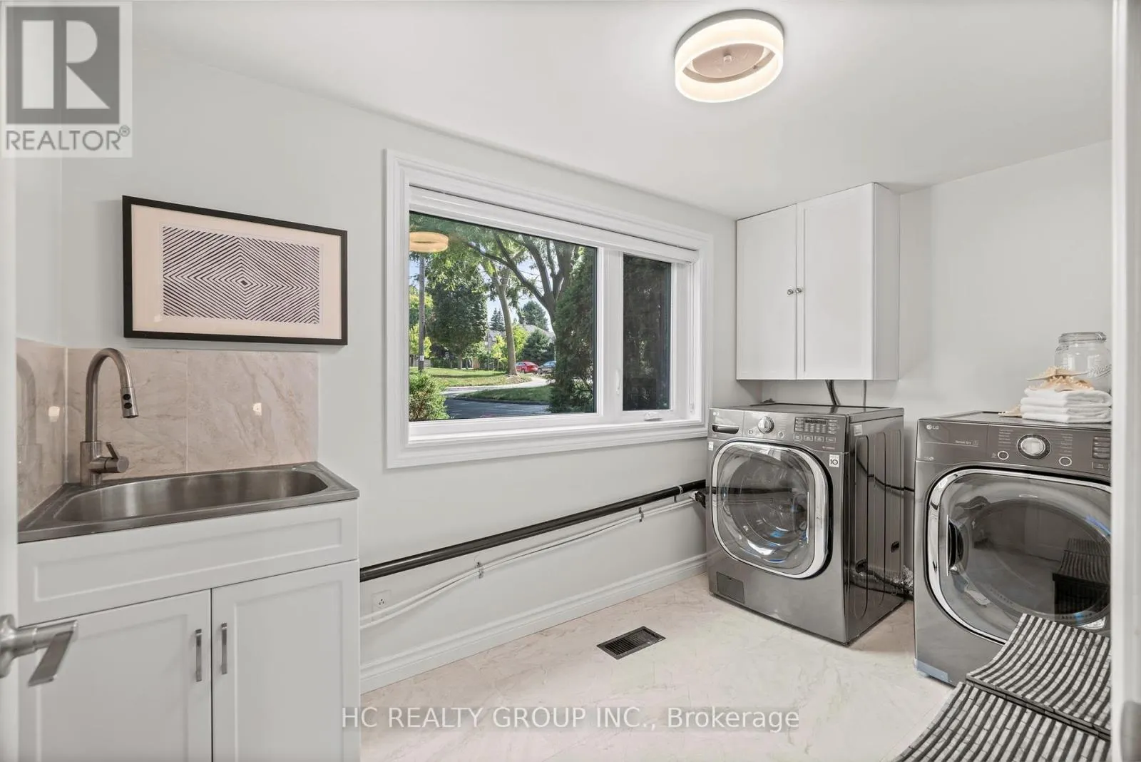 24 ADDINGTON AVENUE