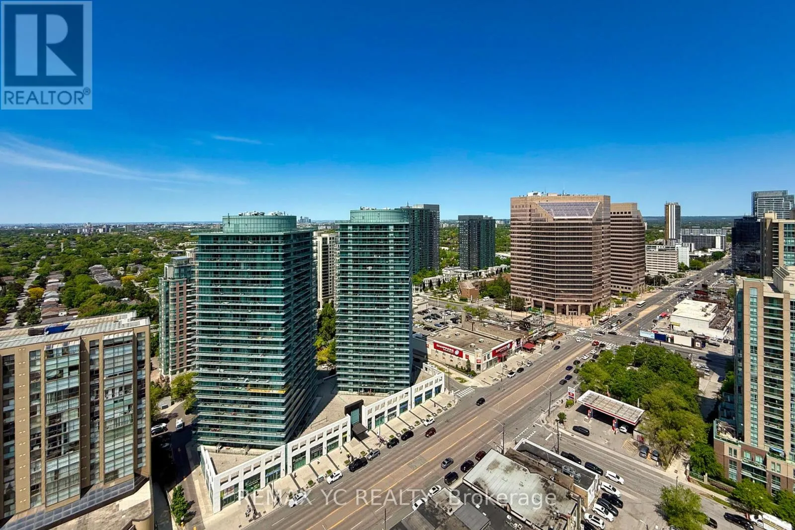 2504 - 15 HOLMES AVENUE