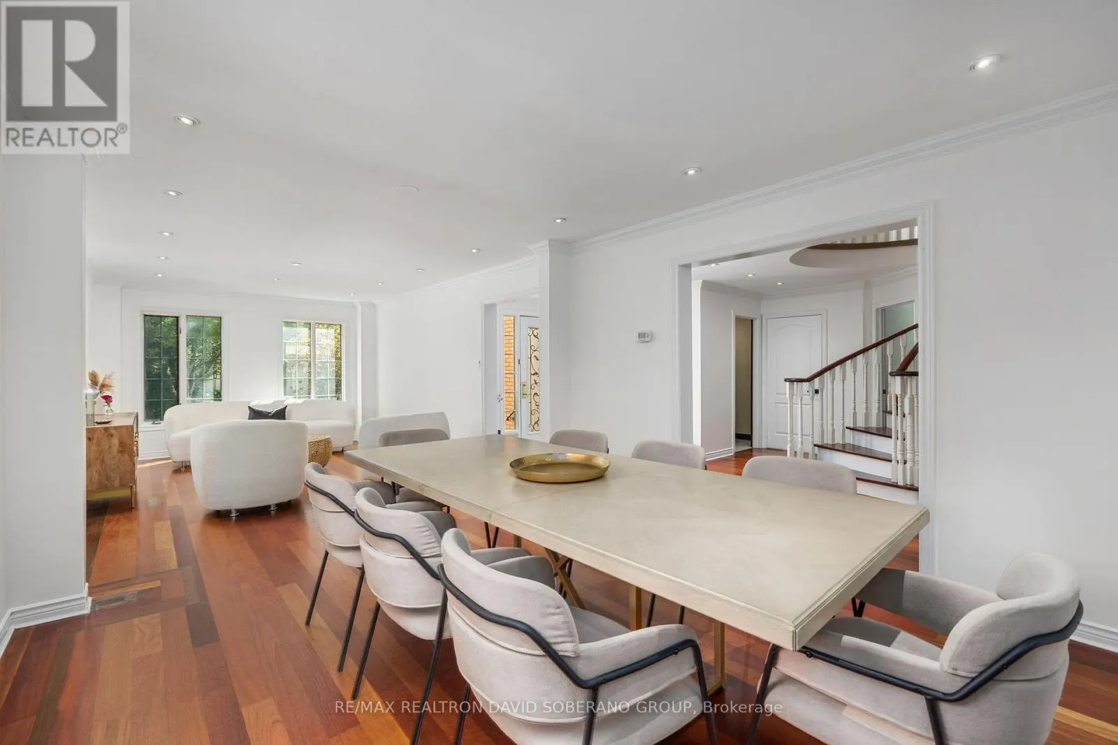 10 TILLINGHAM KEEP