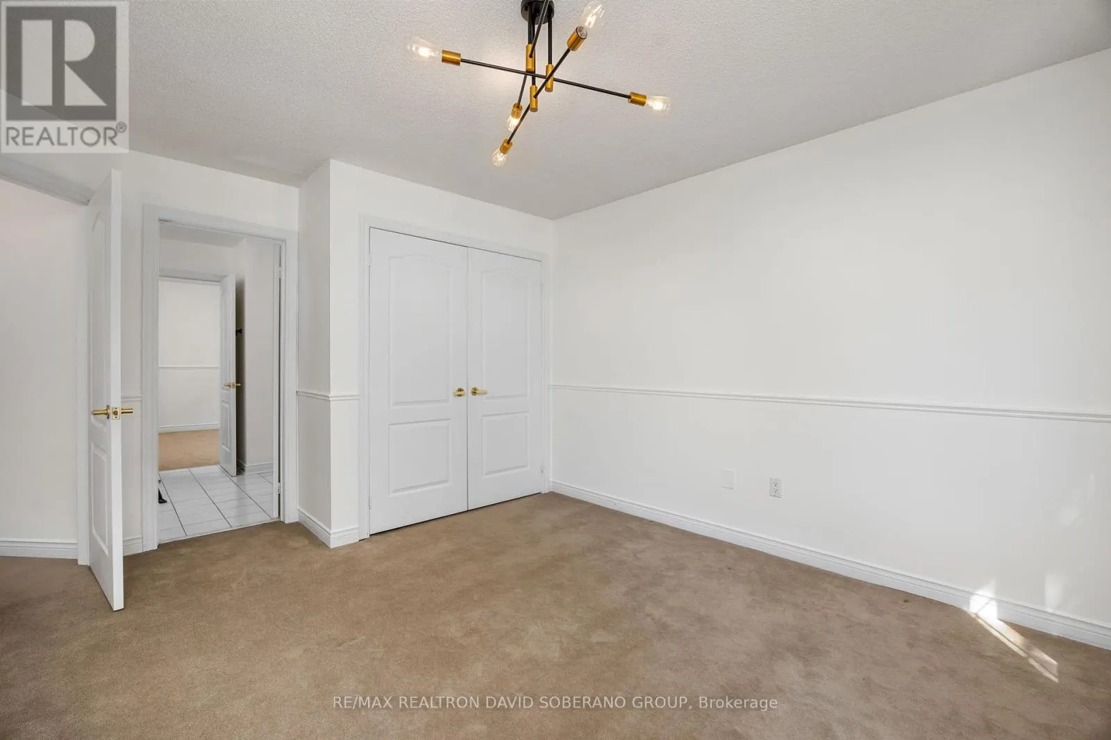 10 TILLINGHAM KEEP