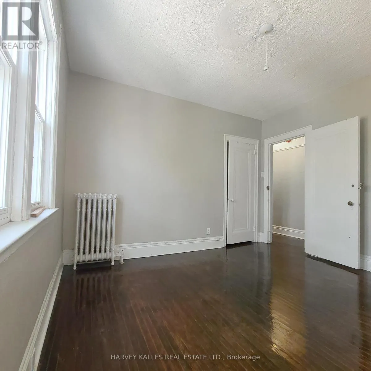 5 - 1 BROOKDALE AVENUE