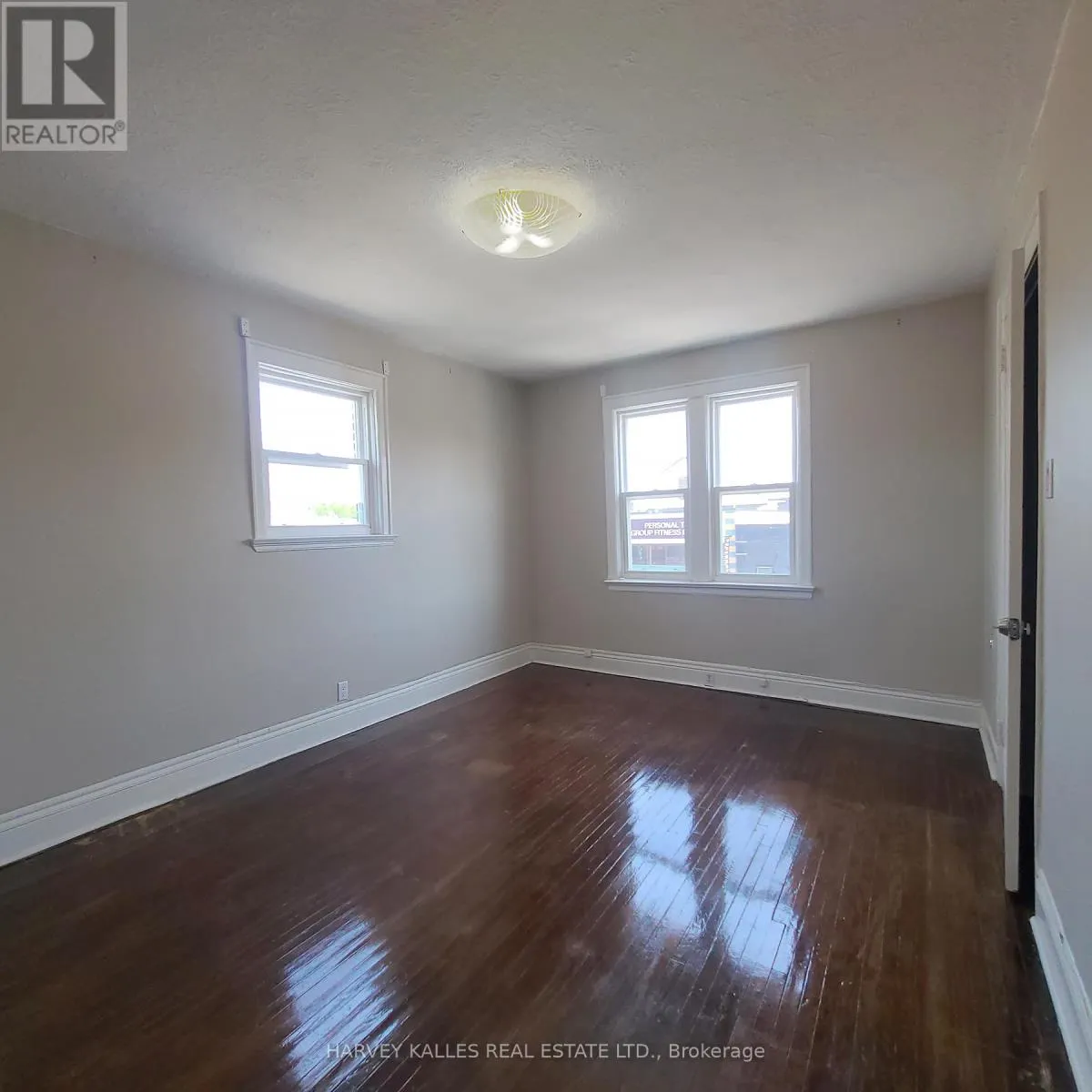 5 - 1 BROOKDALE AVENUE