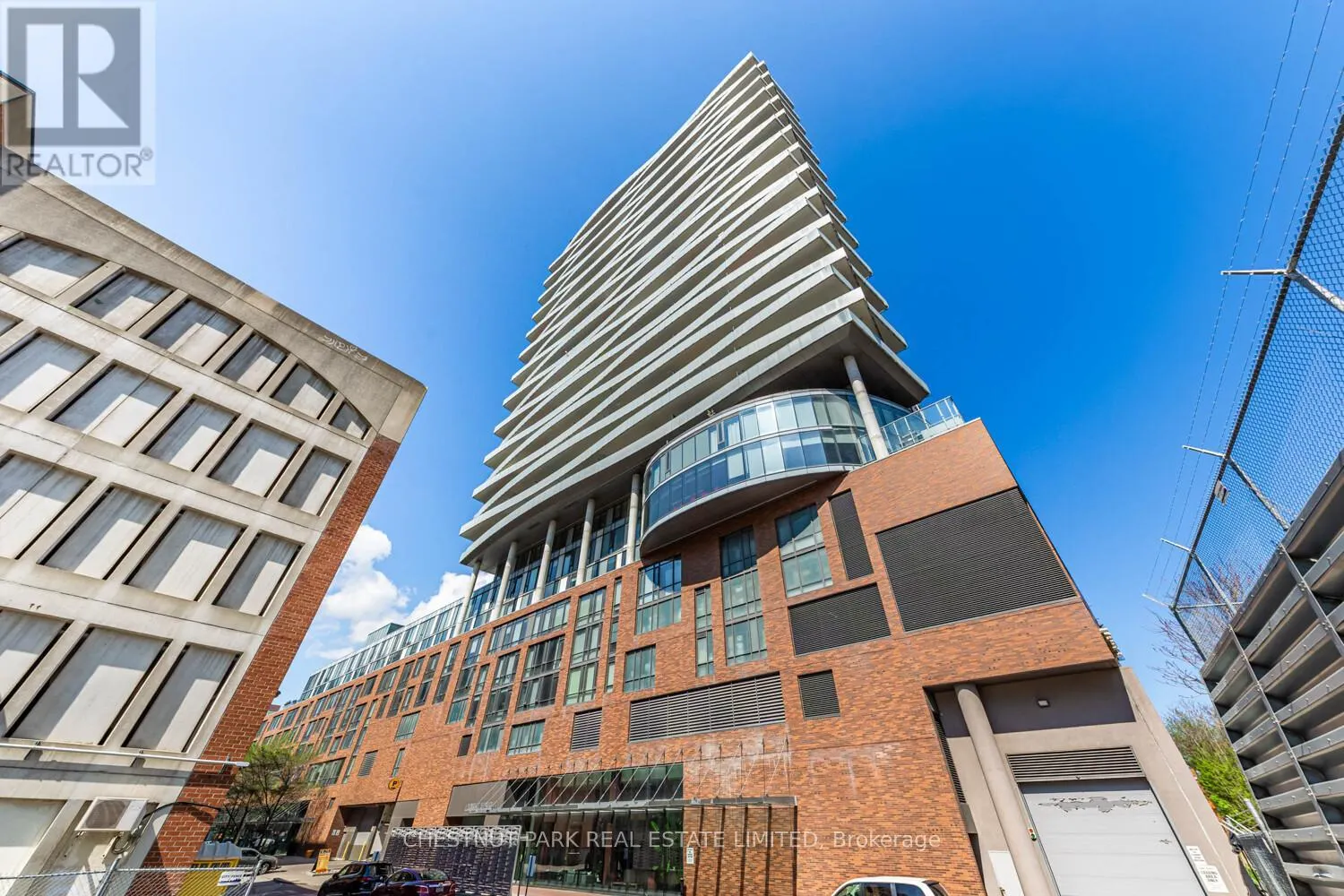 2206 - 1 MARKET STREET