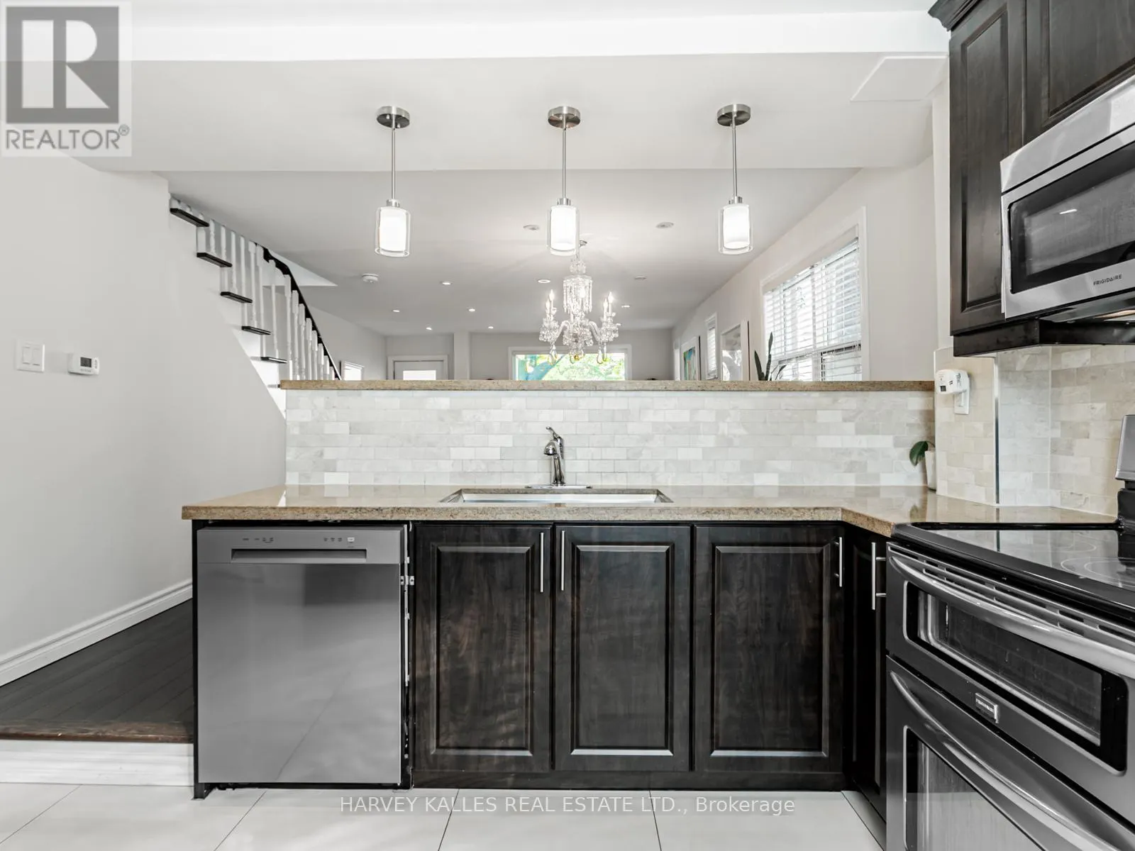 365 ATLAS AVENUE