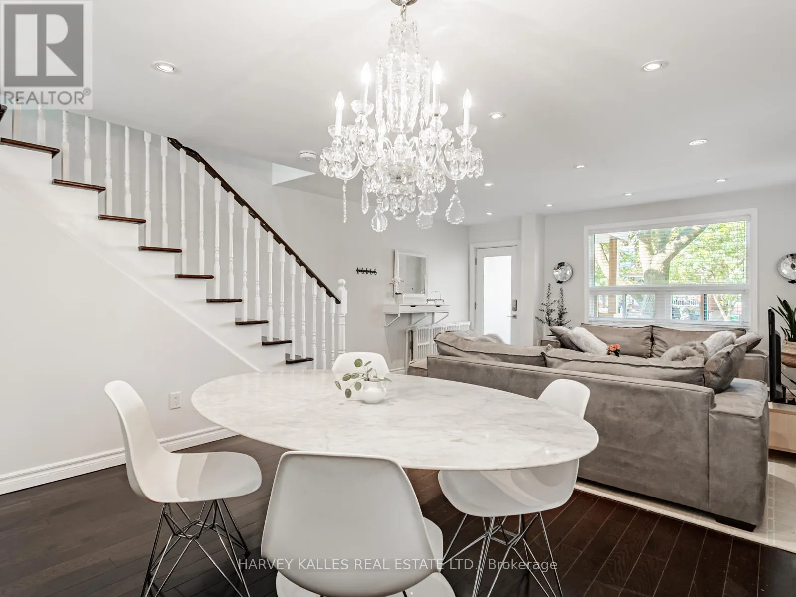 365 ATLAS AVENUE