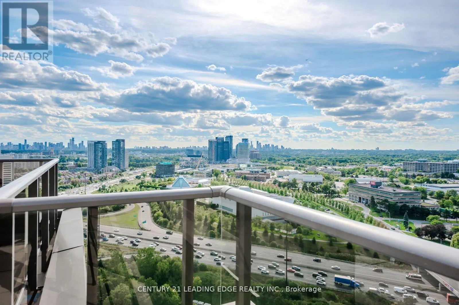 PH303 - 135 WYNFORD DRIVE