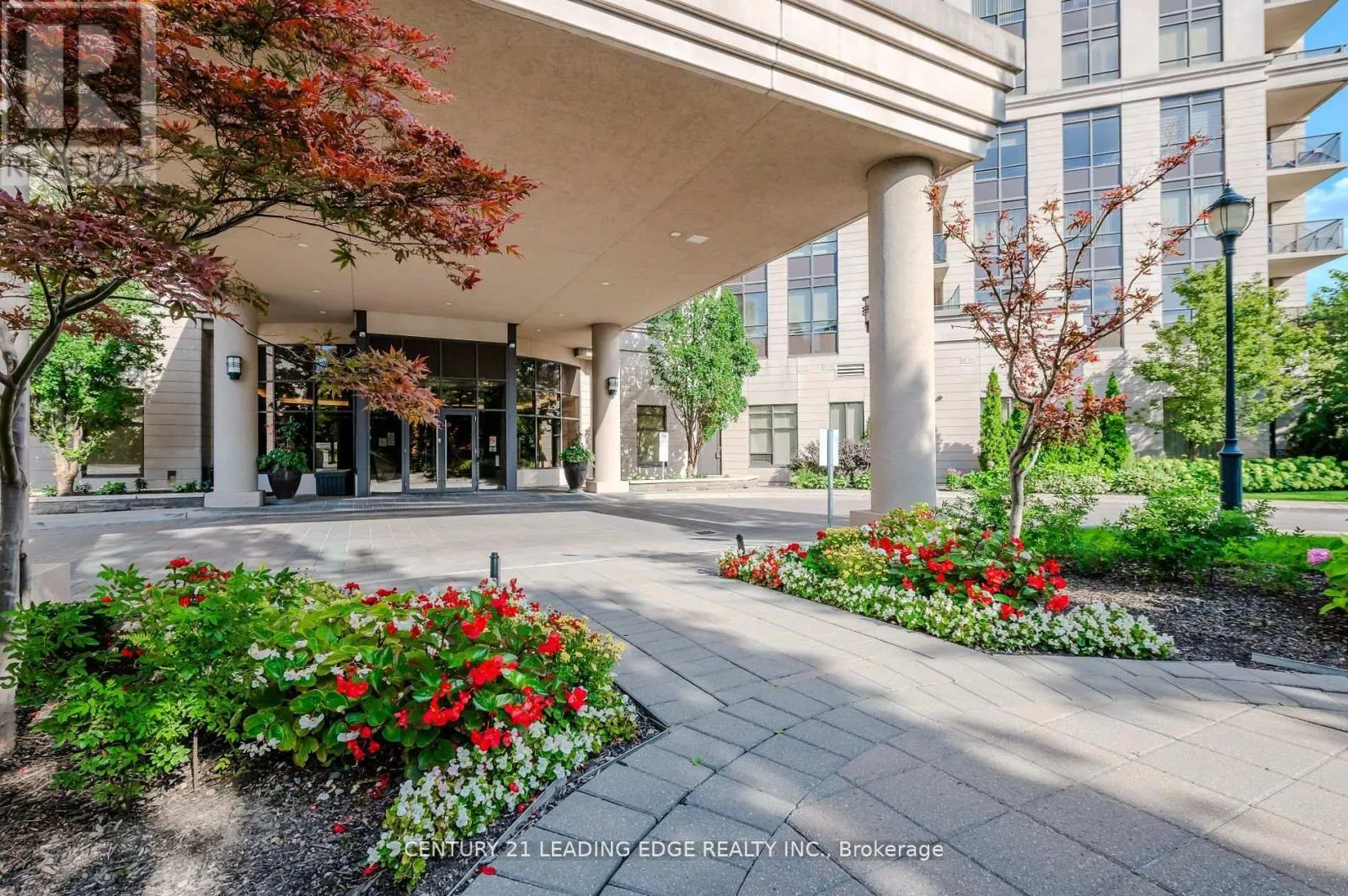 PH303 - 135 WYNFORD DRIVE