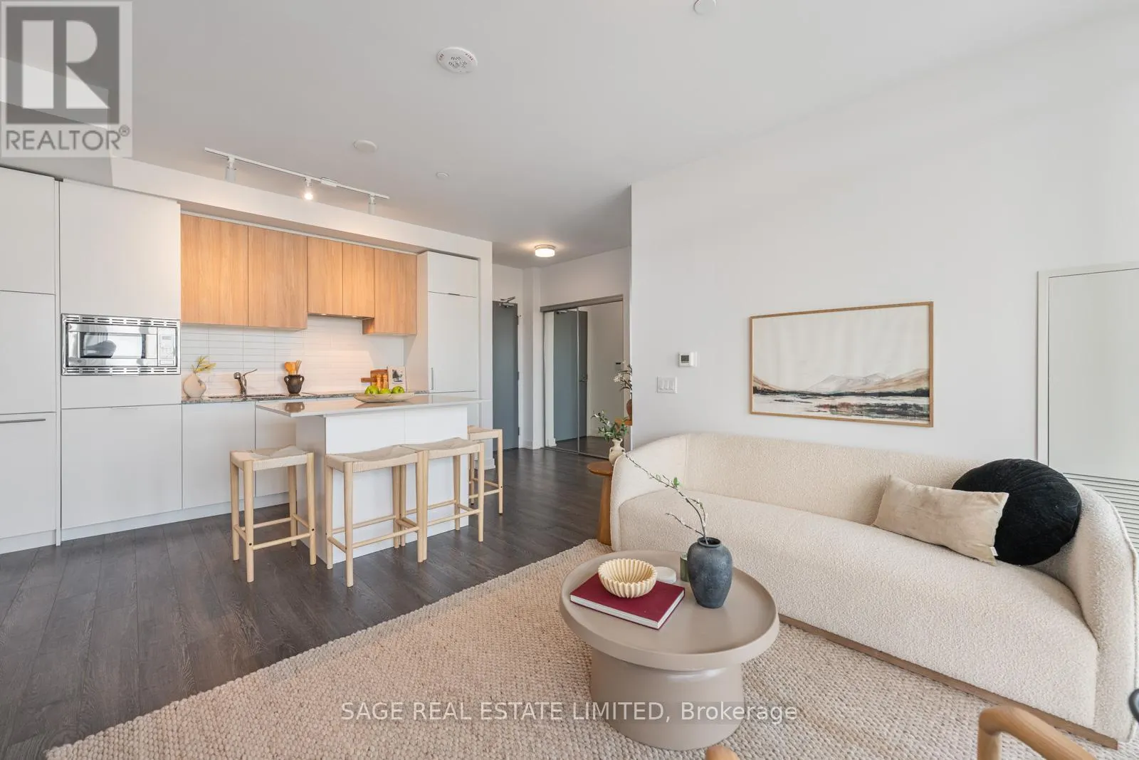 212 - 50 O'NEILL ROAD W