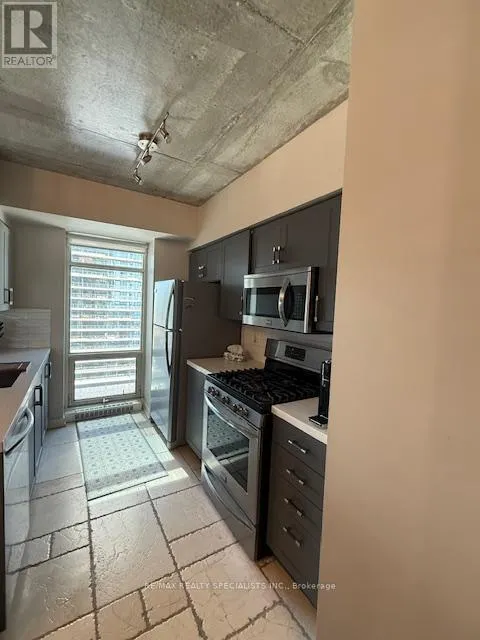 2803 - 10 NAVY WHARF COURT