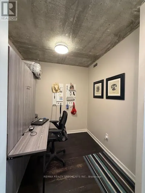 2803 - 10 NAVY WHARF COURT
