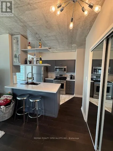 2803 - 10 NAVY WHARF COURT