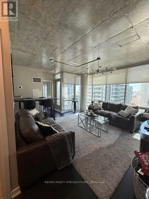 2803 - 10 NAVY WHARF COURT