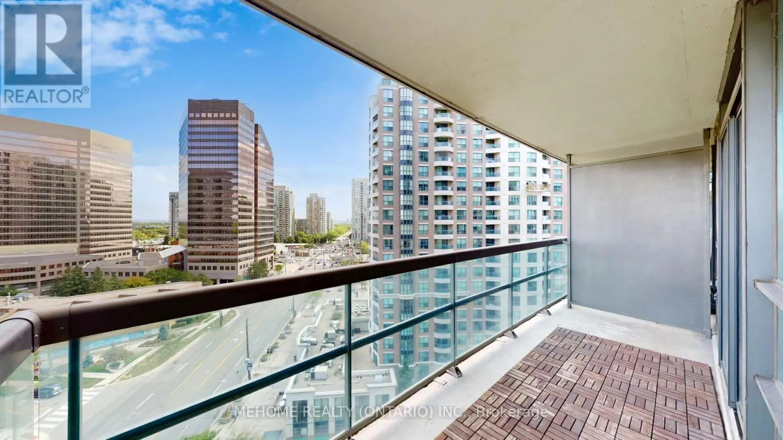 1611 - 509 BEECROFT ROAD
