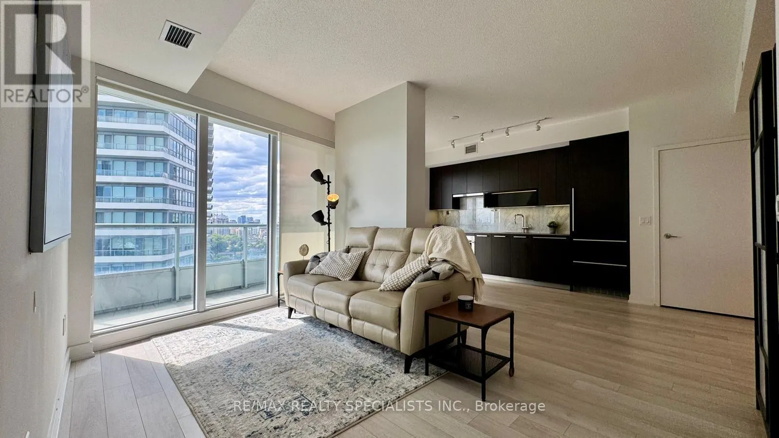 2307 - 117 MCMAHON DRIVE