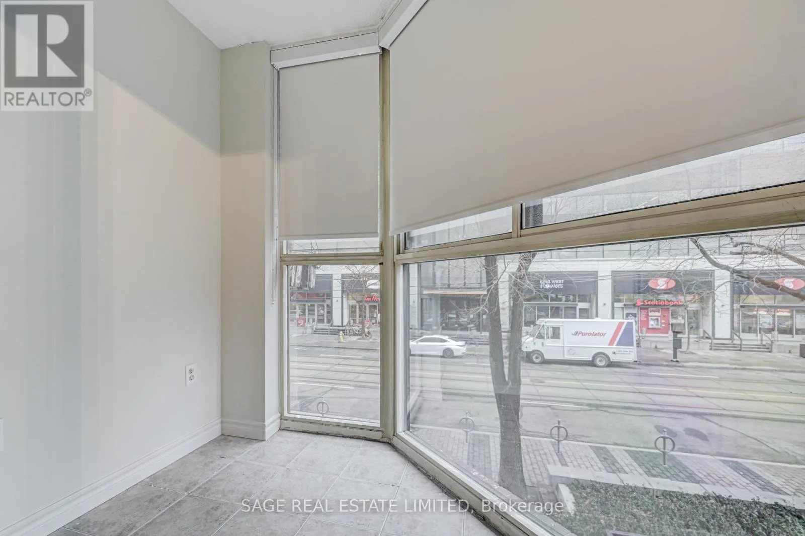 204 - 705 KING STREET W
