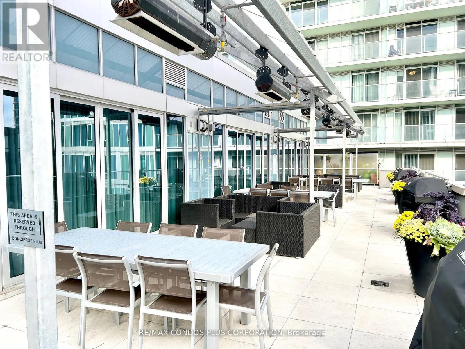 710E - 555 WILSON AVENUE