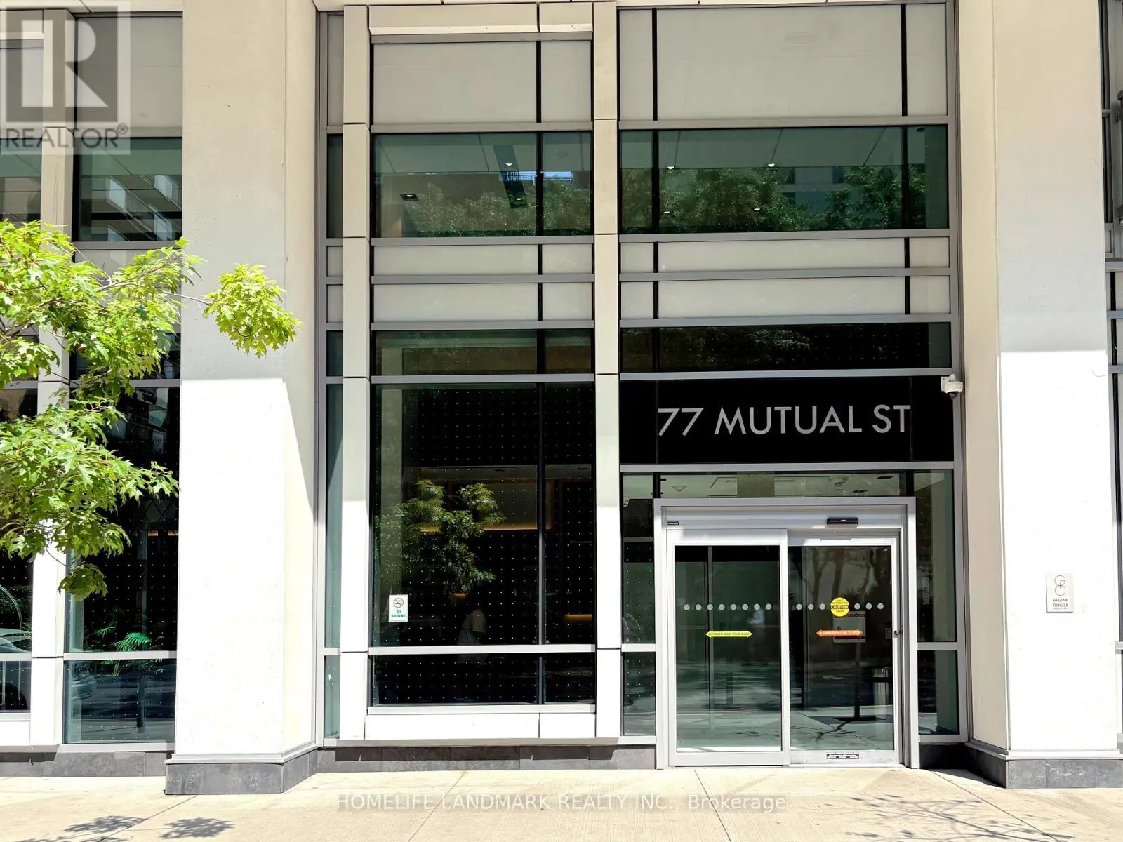 405 - 77 MUTUAL STREET