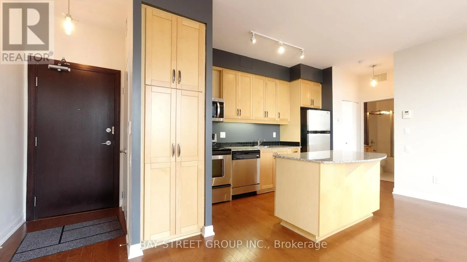 3306 - 33 SHEPPARD AVENUE E