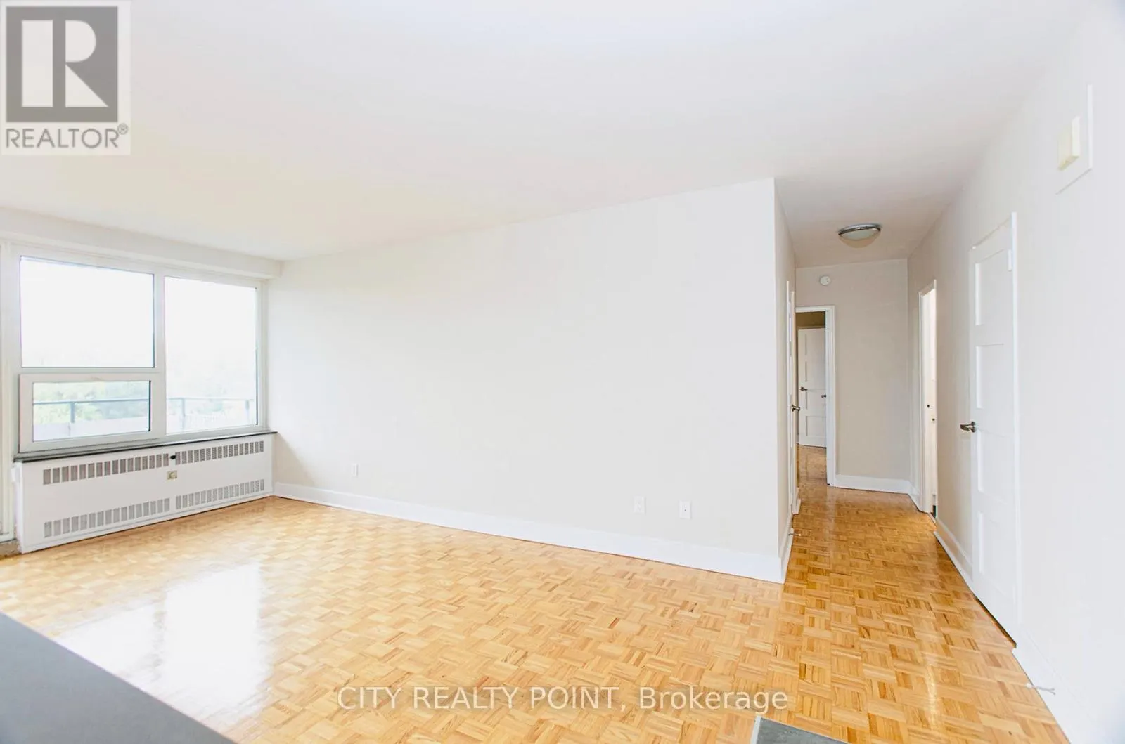701 - 10 SHALLMAR BOULEVARD