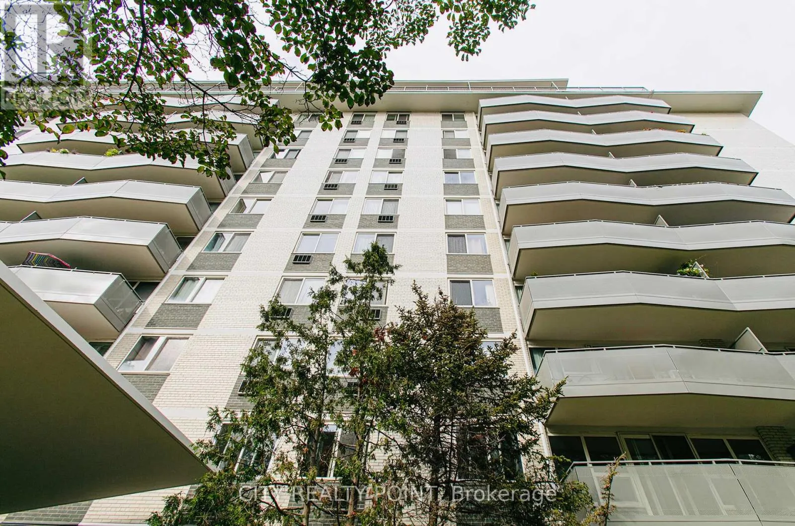 701 - 10 SHALLMAR BOULEVARD