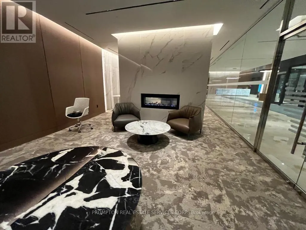 2101 - 3 CONCORD CITYPLACE WAY