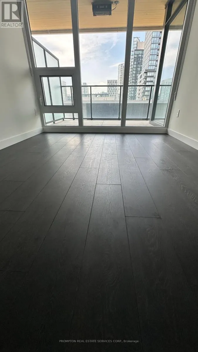 2101 - 3 CONCORD CITYPLACE WAY