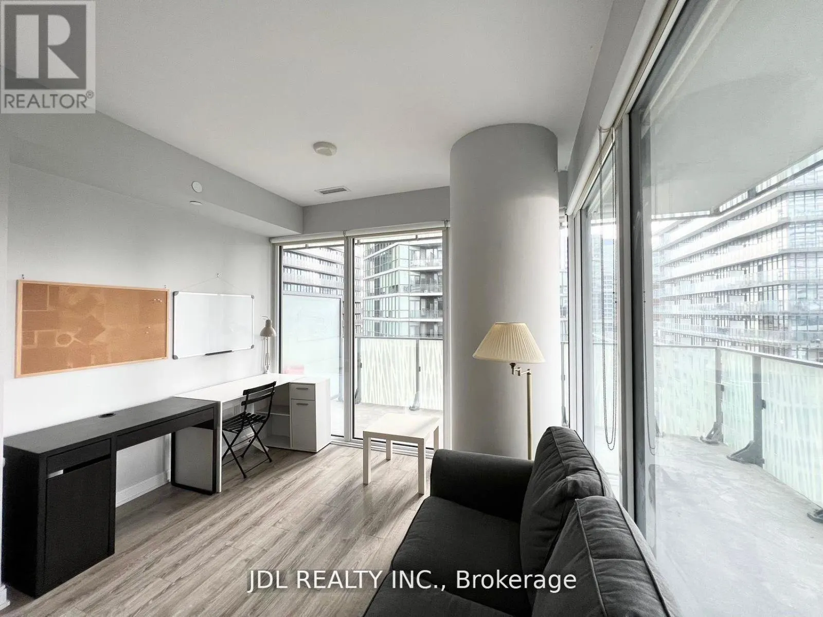 1104 - 42 CHARLES STREET E