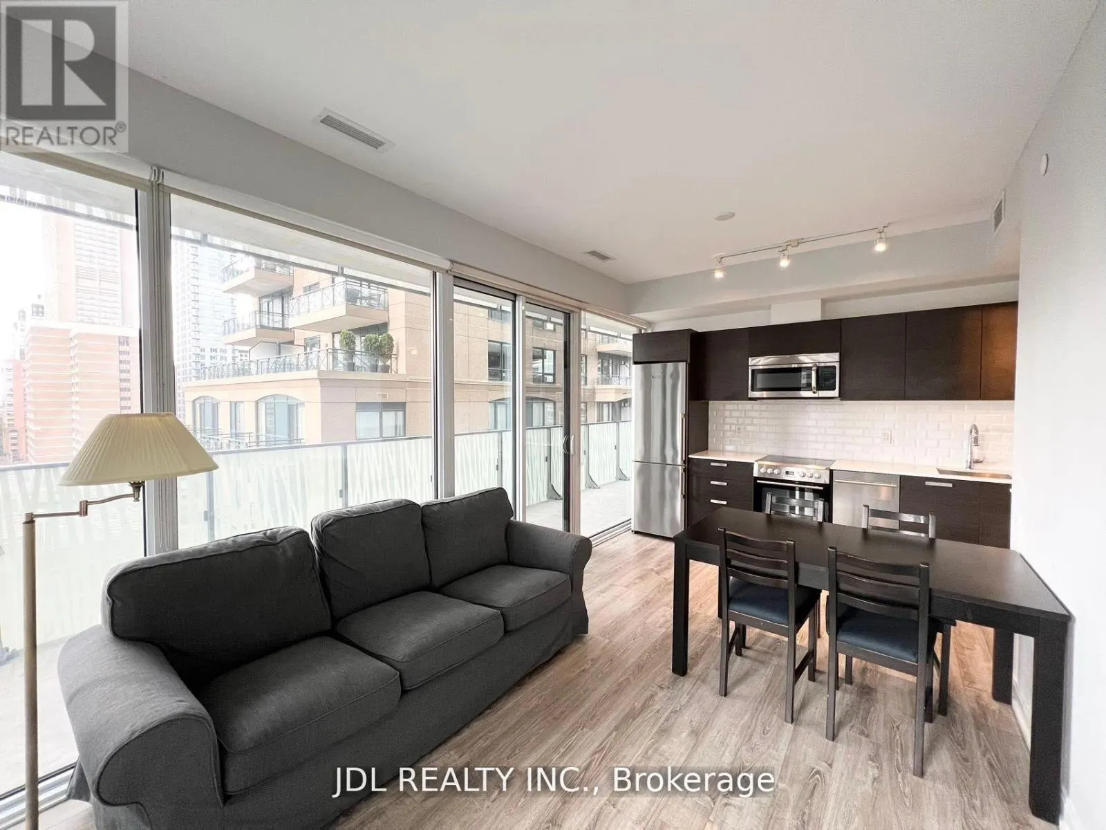 1104 - 42 CHARLES STREET E