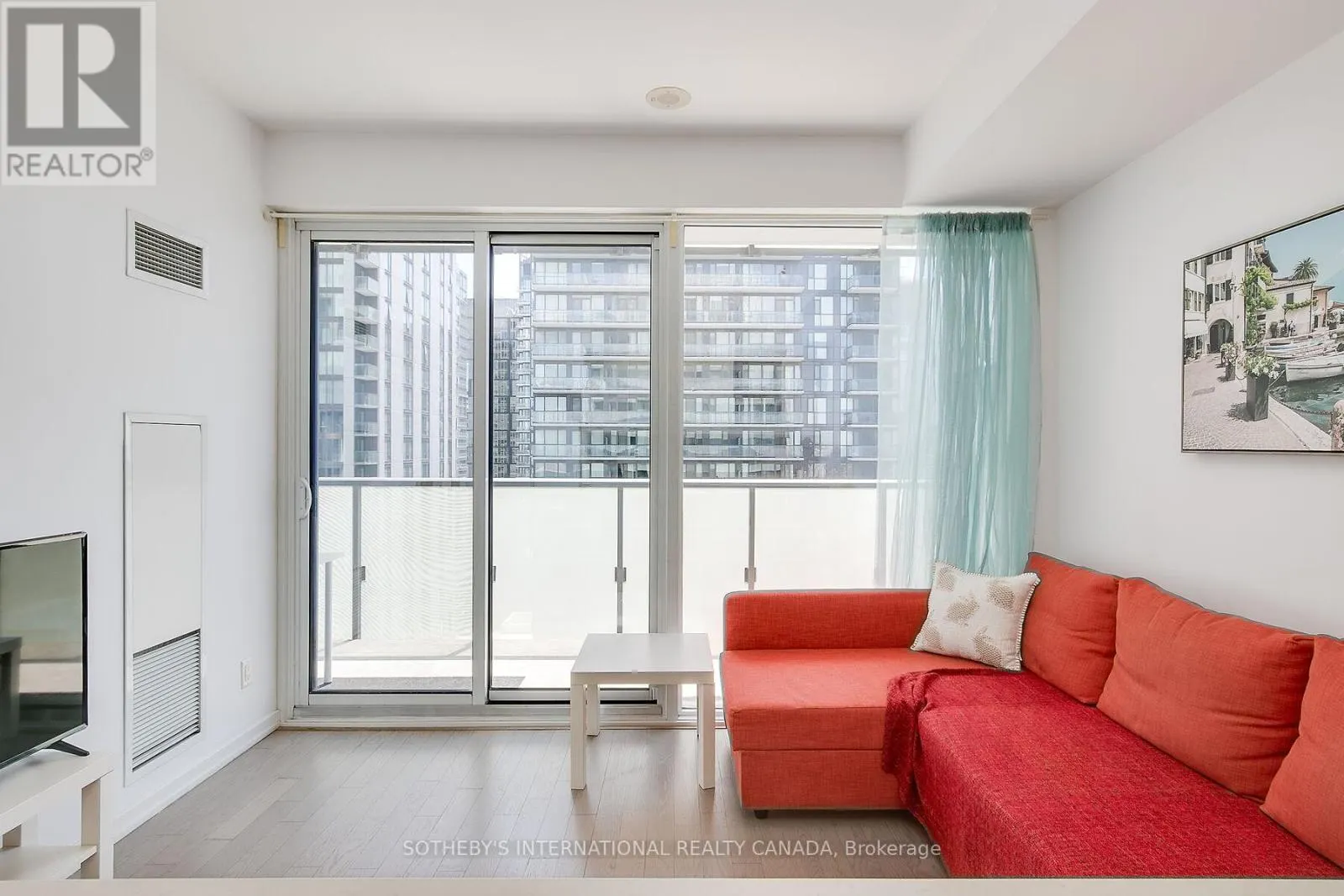 3407 - 101 PETER STREET W